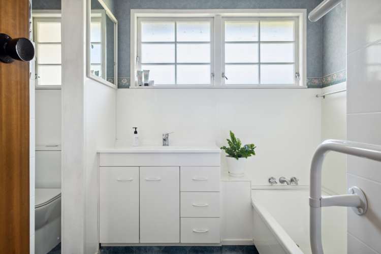 78 Anzac Street Gisborne_12