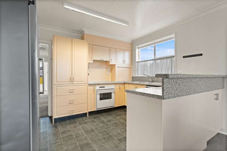 3 Valiant Road Waldronville_9