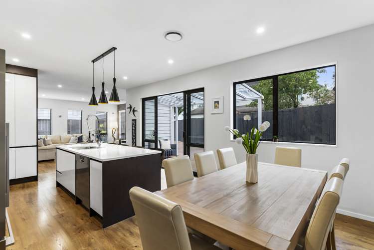 6a Hostel Access Road Eastern Beach_6