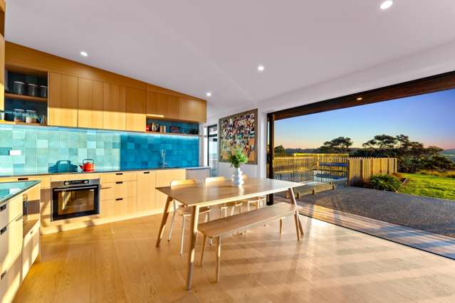 94 Amreins Road Waitakere_2