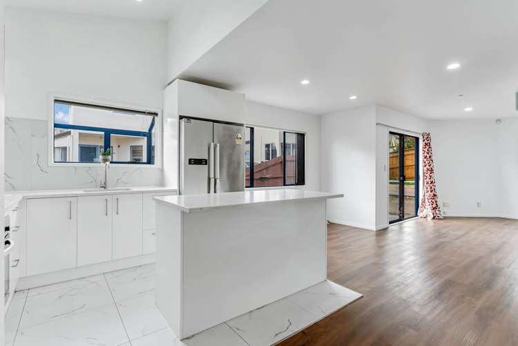 131f Saint Georges Road Avondale_12