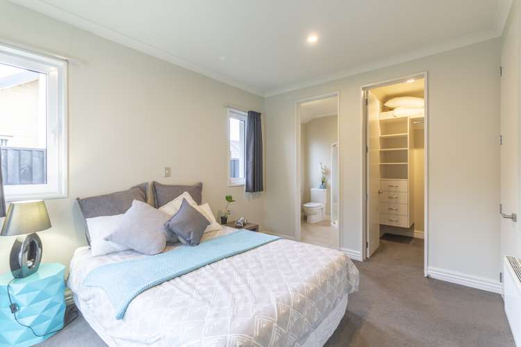 9 Springbrook Lane Northwood_14