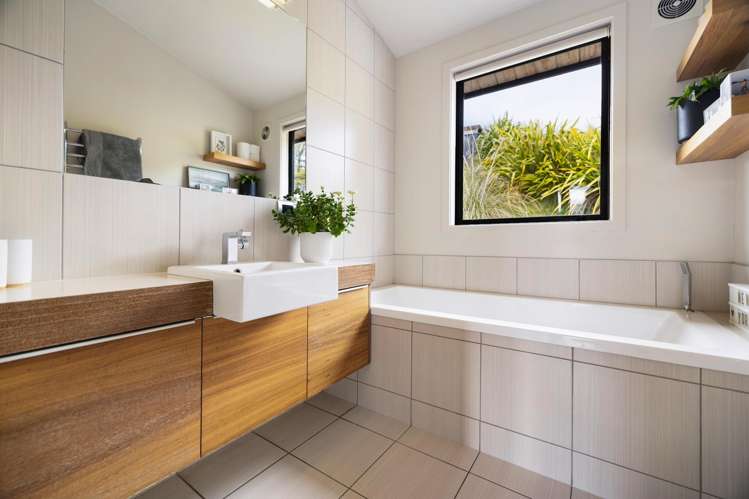 160 Lower Shotover Road Speargrass Flat_20