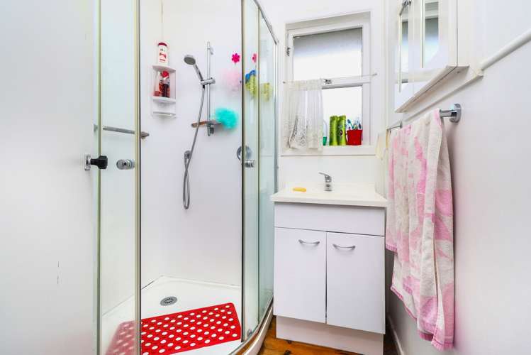 16 London Street Te Atatu Peninsula_16