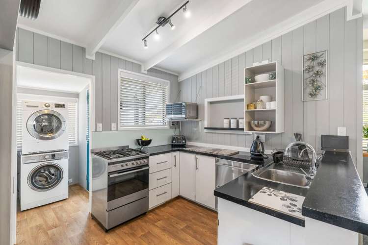 132 Brightside Road Stanmore Bay_6