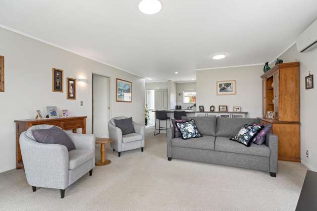 12/11 Campbell Close Whangamata_3