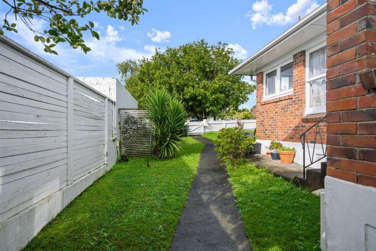 3/776 New North Road Mount Albert_13