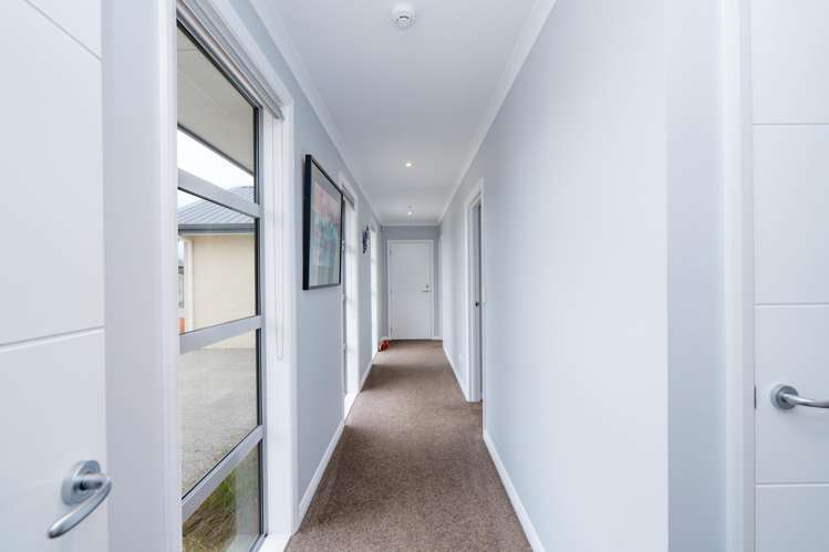 7 Somerset Lane Rosedale_11