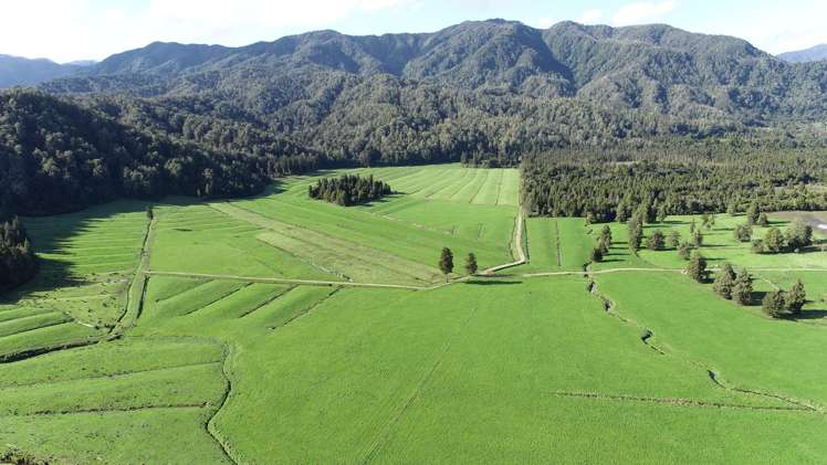 451 Umere Road Karamea_31