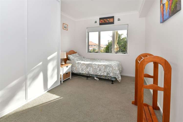 2/340 Gulf Harbour Drive Gulf Harbour_1