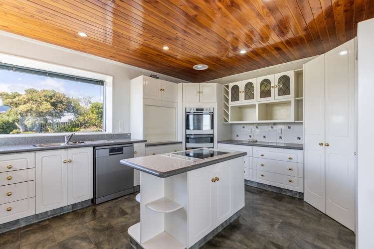 100 Princes Drive Britannia Heights_6