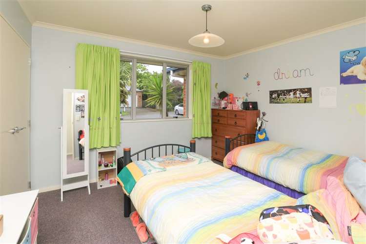 4 Taunton Court Huntington_13