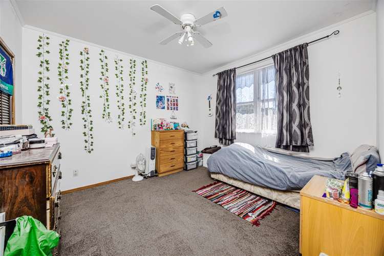 9 Malvina Place Bucklands Beach_13