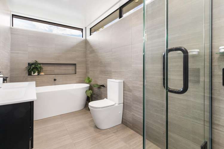 150 North Belt Lincoln_24