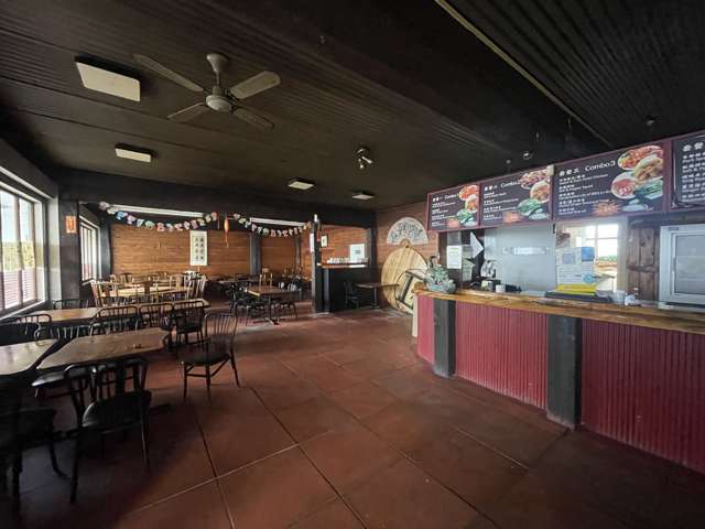 49 Glenmall Place Glen Eden_1