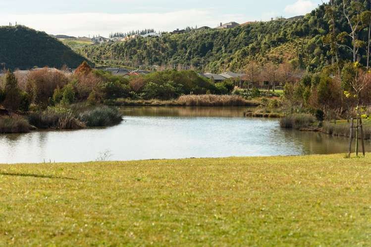 5 Lanyard Street Pyes Pa_22