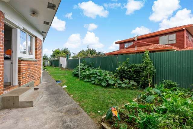 2/243a Saint George Street Papatoetoe_3