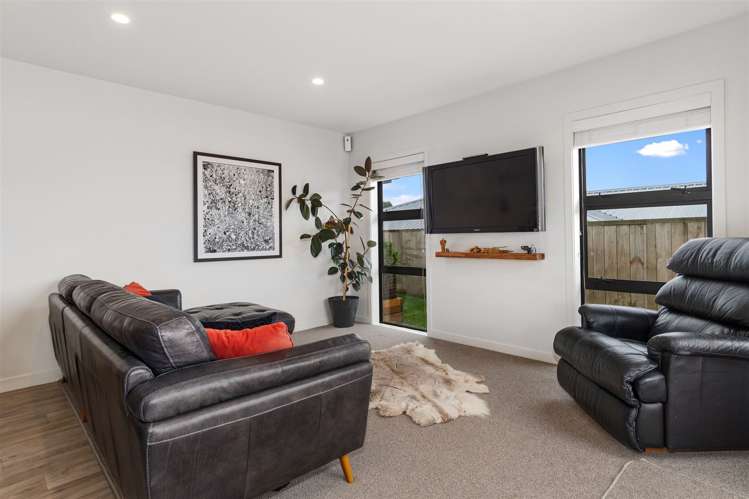 36 Puhirake Crescent Pyes Pa_6