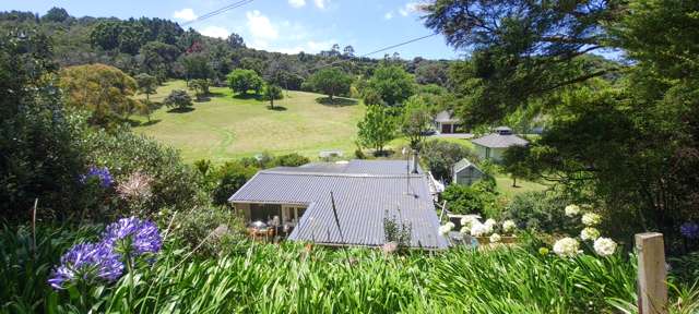 13 Anzac Road Waiheke Island_1