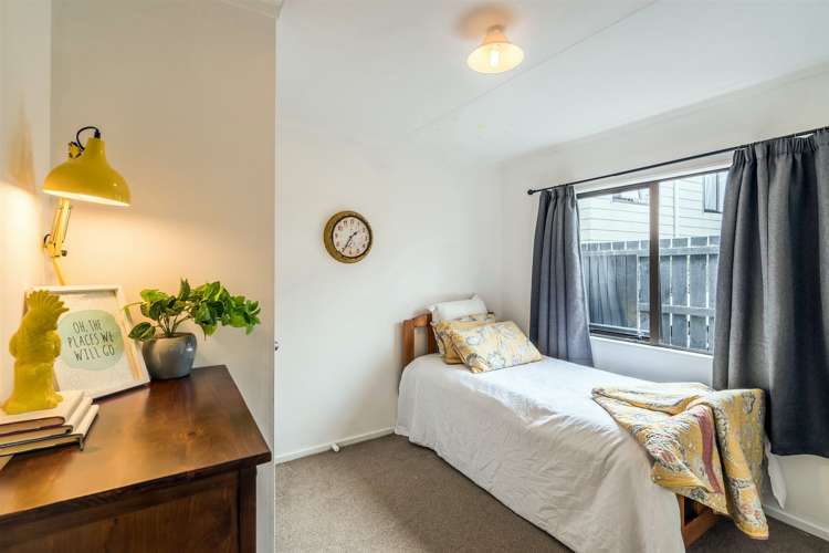 2/7 Matipo Road Te Atatu Peninsula_9