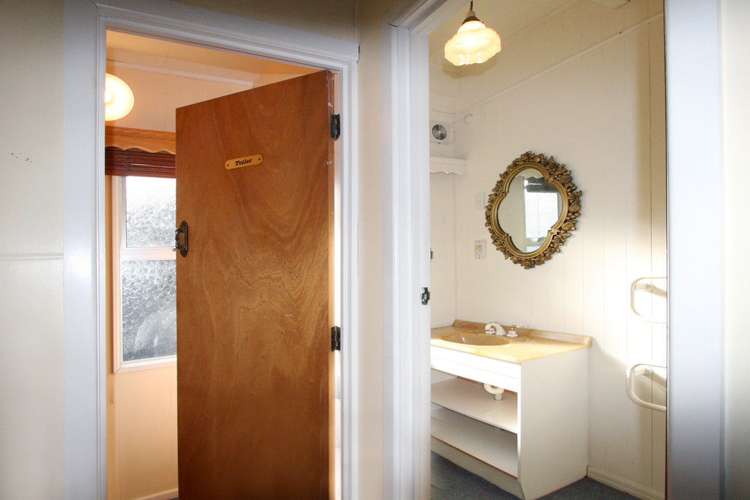 12 Kent Street Arrowtown_20