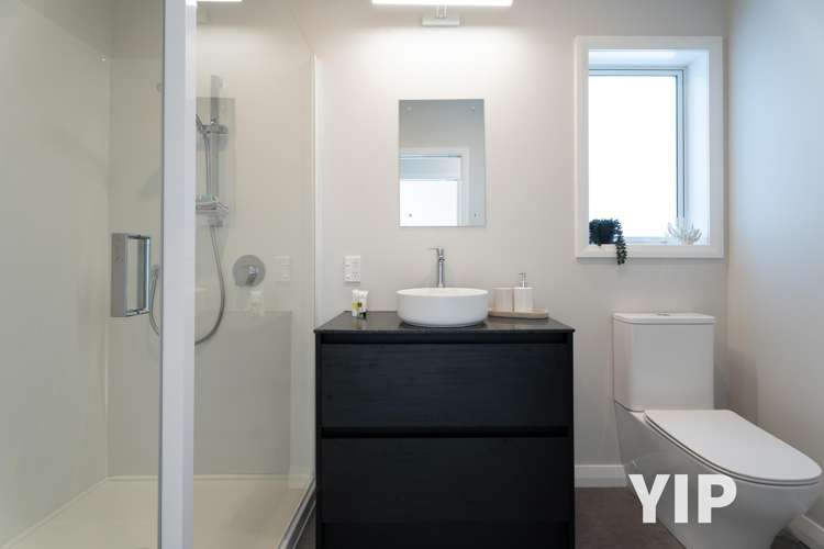 2 Cunliffe Street Johnsonville_13