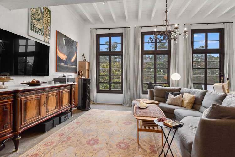 2/25a Lake Road Devonport_33