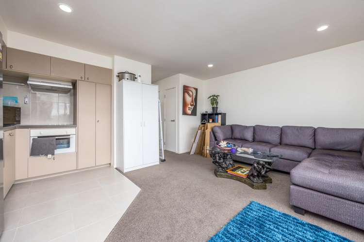 1B/3 Keystone Avenue Mount Roskill_2