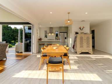 17 Riverbank Drive_1