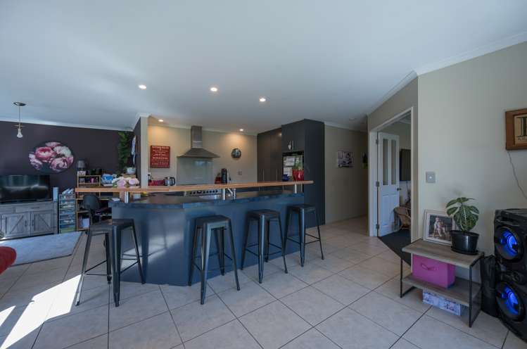 6 Pastures Close Richmond_4