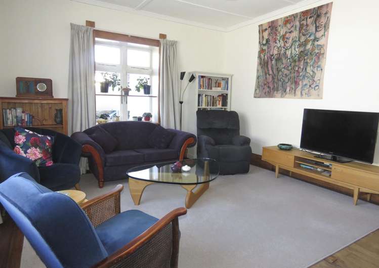 49 Shiel Street Reefton_4