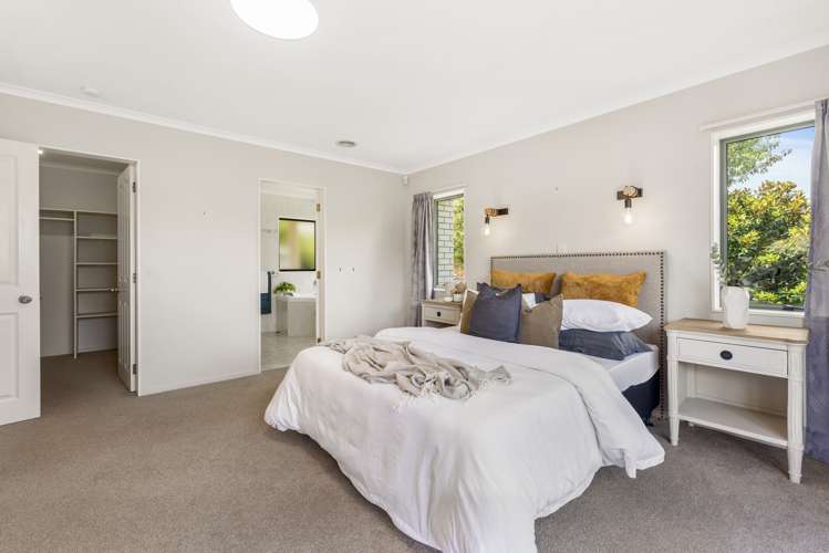 59 Basley Road Owhata_11