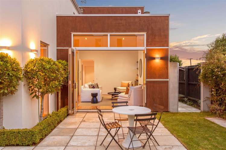 43 Hawkesbury Avenue Saint Albans_18