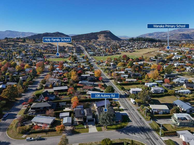 108 Aubrey Road Wanaka_24