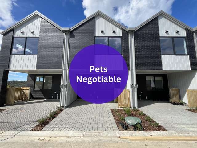 Spacious and Stylish 3 Bedroom Townhouse