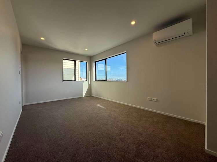 2/15 Manapau Street Meadowbank_8