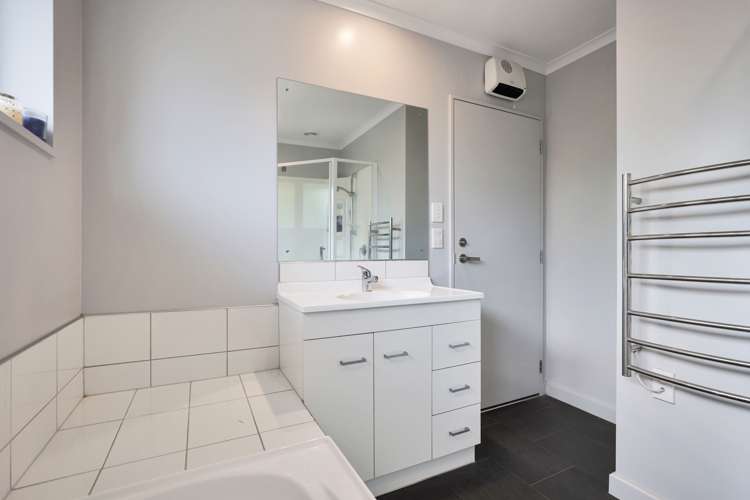 13 Gray Street Hinds_16