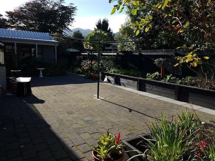 13 Fleetwood Grove Waikanae_15