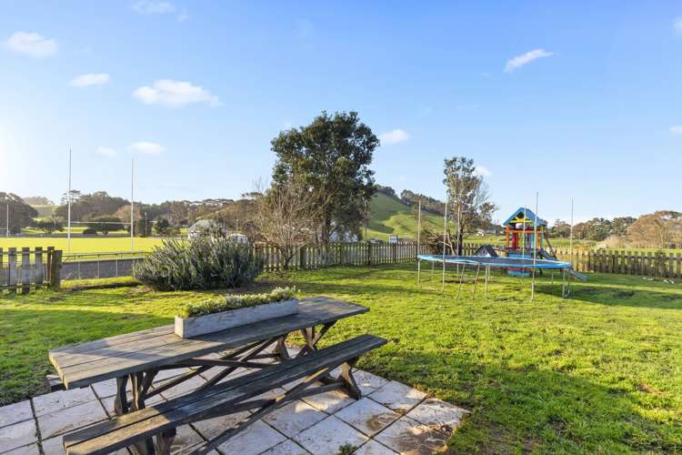 17 Kohanga Road Te Kohanga_19