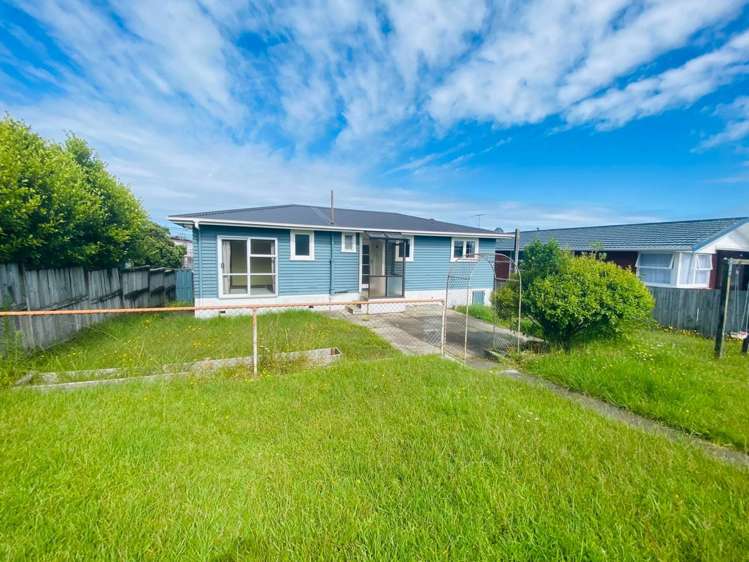 25 Mcfadzean Drive Blockhouse Bay_11