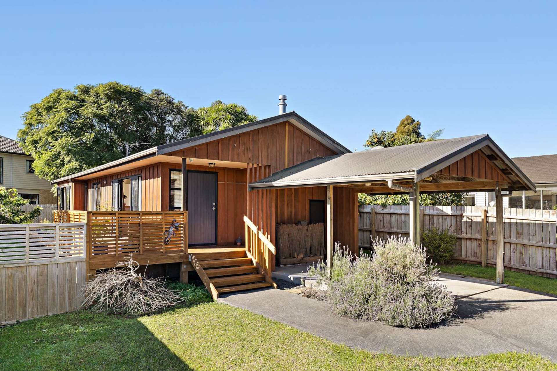 3/10 Springbank Lane Te Atatu Peninsula_0