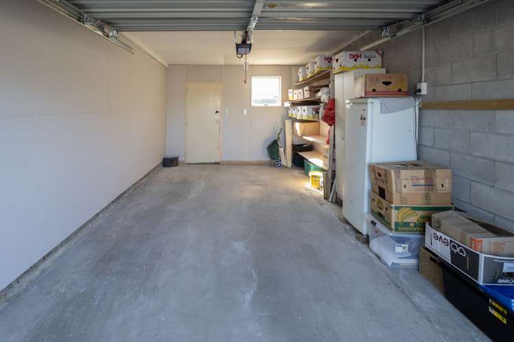 2/65 William Street Ashburton_25