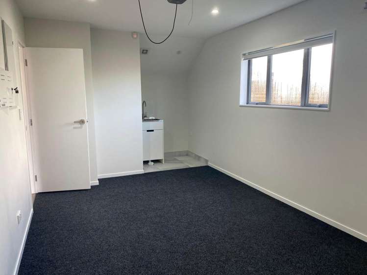 99a Mahia Road Wattle Downs_12