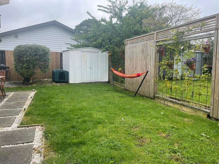 8A Walton Avenue Waikanae_11