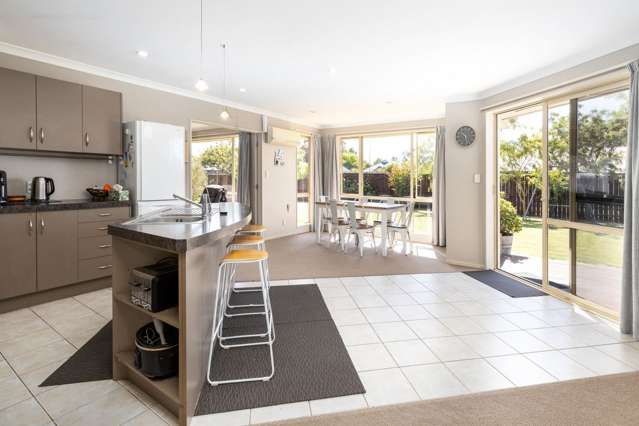 12 Vorbach Place Renwick_2