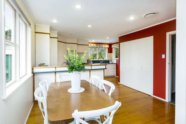 1 Deller Grove Silverstream_10