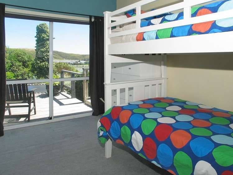 15 Paekakariki Hill Road Paremata_13