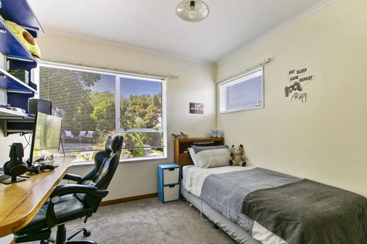 14 Waru Street Khandallah_16