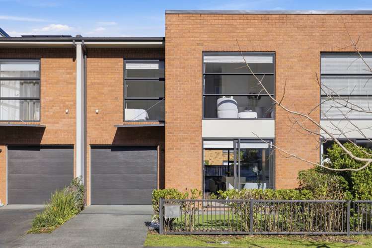 43 Scoria Crescent Stonefields_17