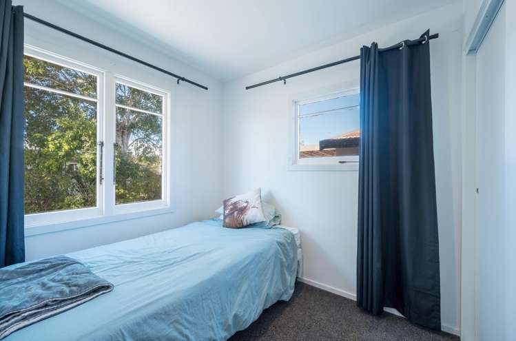 1 Bird Lane Wakefield_18